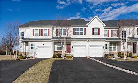 959 King Way Breinigsville, PA 18031
