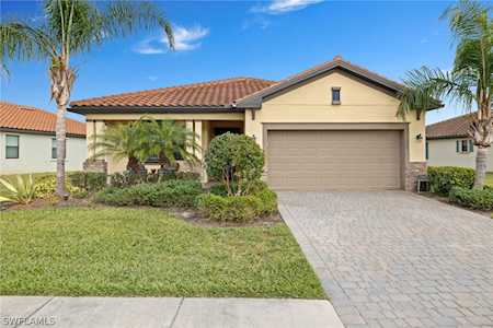 11583 Shady Blossom Dr Fort Myers, FL 33913
