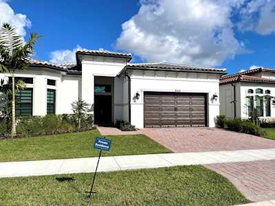 8012 Deer Lake Court Parkland, FL 33067