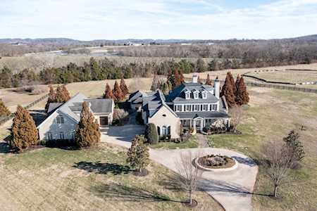 3301 Running Springs Ct Franklin, TN 37064