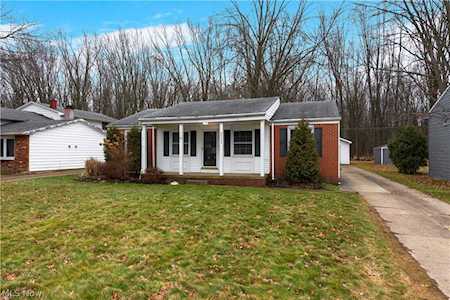 32649 Belle Rd Avon Lake, OH 44012