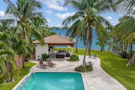 1802 N R Street Lake Worth Beach, FL 33460