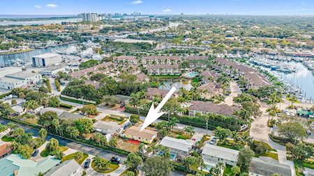 2353 Idlewild Road Palm Beach Gardens, FL 33410