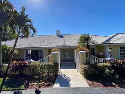 650 Atlantis Estates Way Atlantis, FL 33462