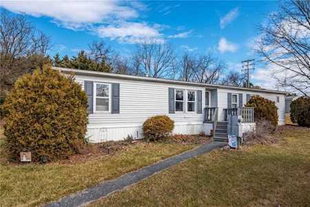 77 Juniper Ct Bath, PA 18014