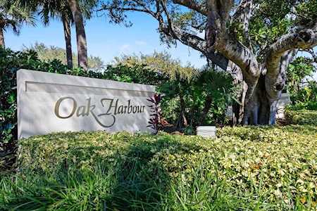 336 Oak Harbour Drive #336 Juno Beach, FL 33408