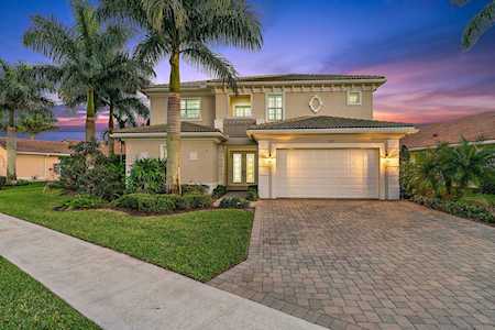 182 Lucia Court Jupiter, FL 33478
