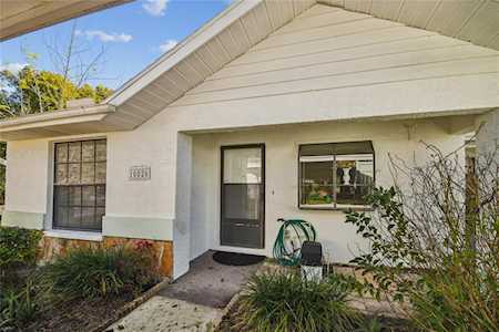 10826 Laquinta Dr New Port Richey, FL 34654