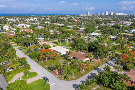402 NE 10th Terrace Boca Raton, FL 33432