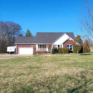 3617 Chunn Valley Dr Spring Hill, TN 37174