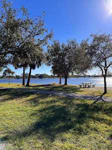 3040 Lake Osborne Drive #210 Lake Worth Beach, FL 33461