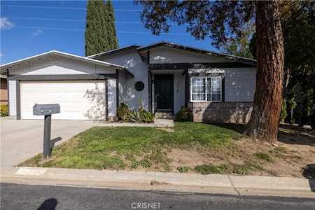 31920 Marcasite Ln Castaic, CA 91384