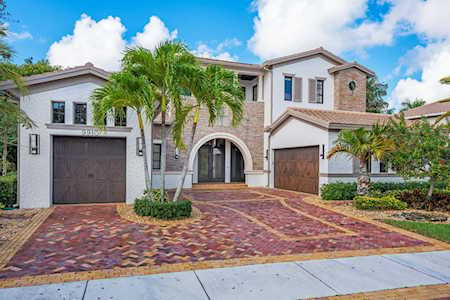 9910 Bay Leaf Court Parkland, FL 33076