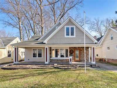 3909 W 229th St Fairview Park, OH 44126