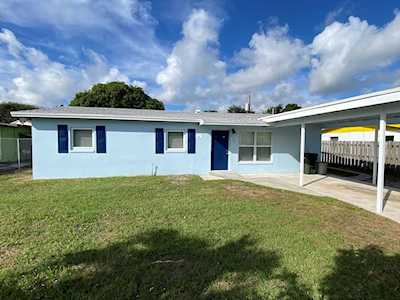 926 SW 11th Terrace Delray Beach, FL 33444