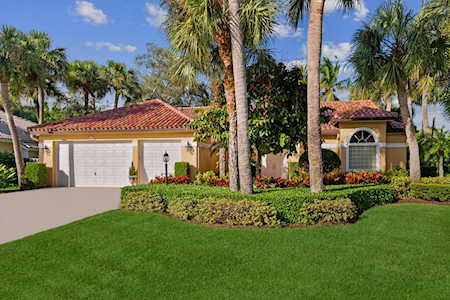 2663 S Hampton Circle Delray Beach, FL 33445