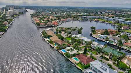 3131 Jasmine Drive Delray Beach, FL 33483