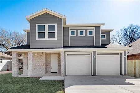 2716 Ennis Avenue Fort Worth, TX 76111