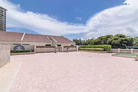 3962 N Ocean Drive #10 Singer Island, FL 33404