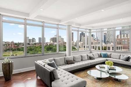1 Charles Street South #PH1B Boston, MA 02116