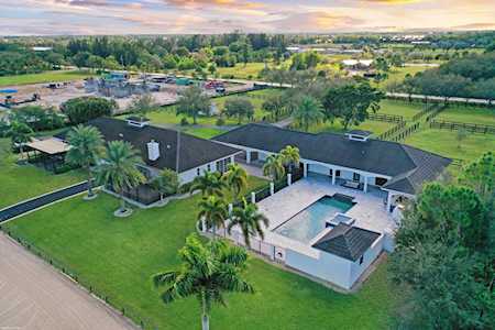16381 Hollow Tree Lane Wellington, FL 33470