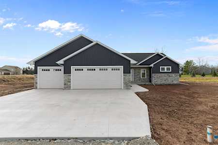 W5933 Woodland Rd Menasha, Village of Harrison, WI 54952