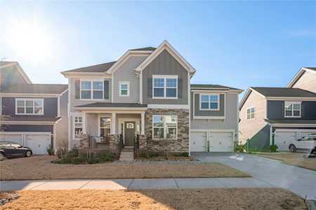 906 Claires Creek Ln Davidson, NC 28036