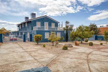 6861 E Mesquite Ave Las Vegas, NV 89110