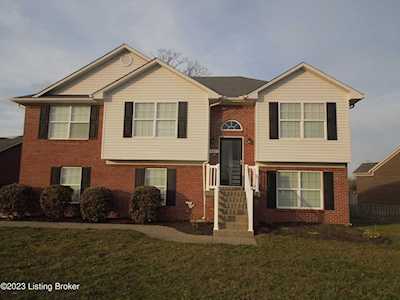 385 Misty Brooke Dr Mt Washington, KY 40047