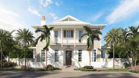 1125 Seaspray Avenue Delray Beach, FL 33483