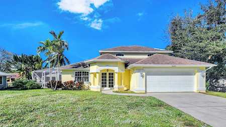 9385 SE Delafield Street Hobe Sound, FL 33455