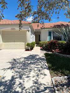 6095 Floral Lakes Drive Delray Beach, FL 33484