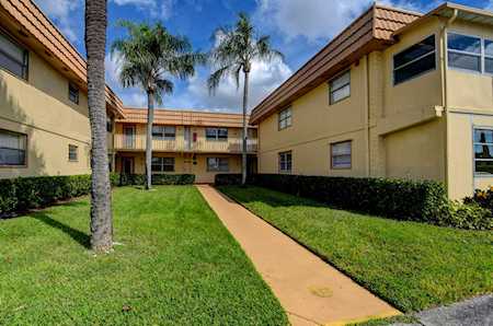198 Saxony Lane #E Delray Beach, FL 33446