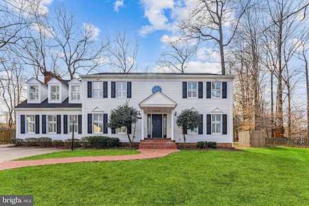7422 Brian Run Ct Springfield, VA 22153