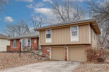 6107 E 107th St Kansas City, MO 64134
