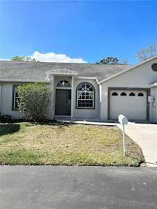 4221 La Pasida Ln New Port Richey, FL 34655