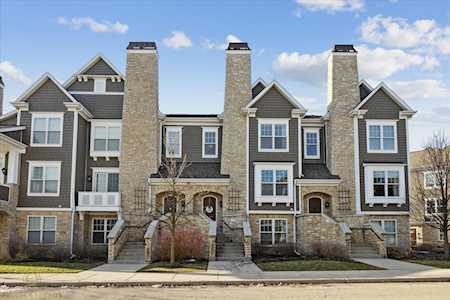 35 W Kennedy Ln Hinsdale, IL 60521