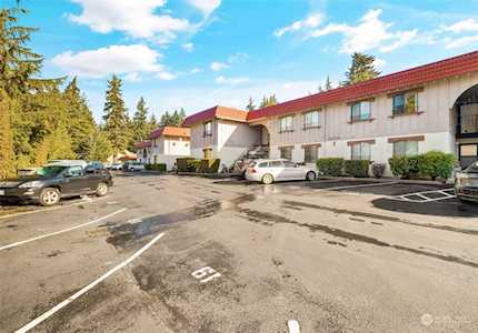 15715 NE 18th St #F-4 Bellevue, WA 98008