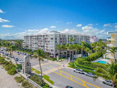 100 Worth Avenue #713 & Ph13 Palm Beach, FL 33480
