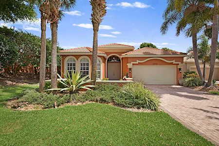 9949 Via Elegante Wellington, FL 33411