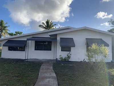 2740 NW 16th Street Fort Lauderdale, FL 33311