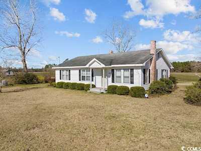 6622 Three Bend Rd. Nichols, SC 29581