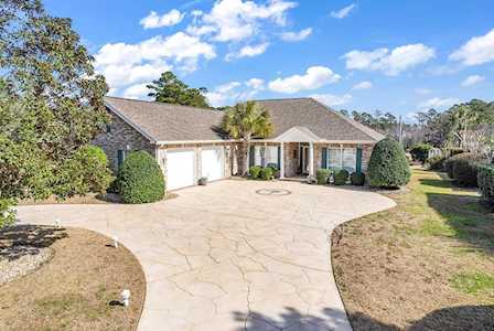 3188 Hermitage Dr. Little River, SC 29566