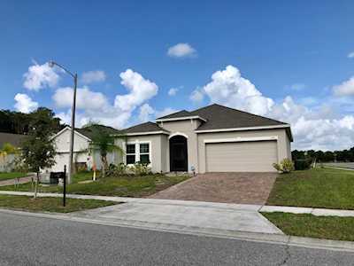 2716 Creekmore Court Kissimmee, FL 34746