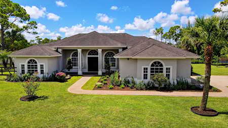 9070 Arrowhead Drive Lake Worth, FL 33467