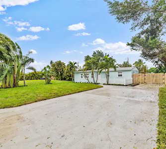 5889 Williamson Road Jupiter, FL 33458