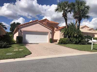 11697 Dove Hollow Avenue Boynton Beach, FL 33437