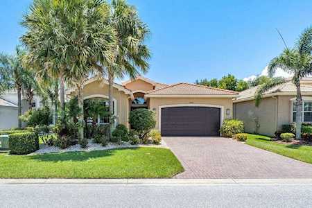 10929 Carmelcove Circle Boynton Beach, FL 33473