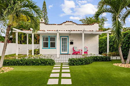209 N Swinton Avenue Delray Beach, FL 33444
