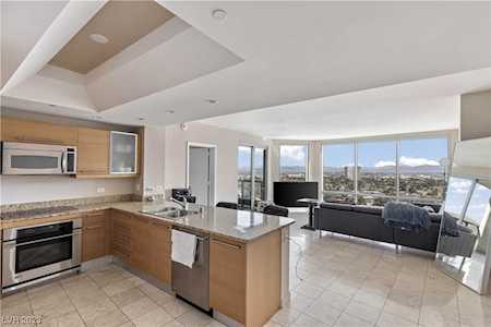 322 Karen Ave #1802 Las Vegas, NV 89109